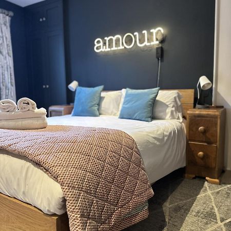 Unique Clifton Apartment On Historic Crescent Bristol Kültér fotó